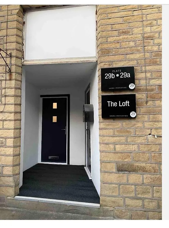 The Loft @ Brighouseアパートメント アパート ブリッグハウス